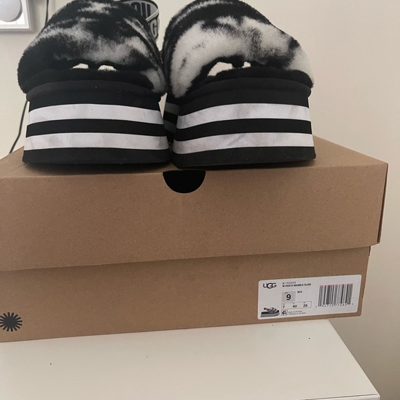 Ugg disco marble slide black and white - Picture 7 of 8